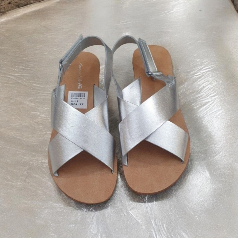Shoes Silver Sandles Girls Size 1 Kids 